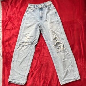 Wore item once. These are high-rise baggy jeans from GarageClothing.